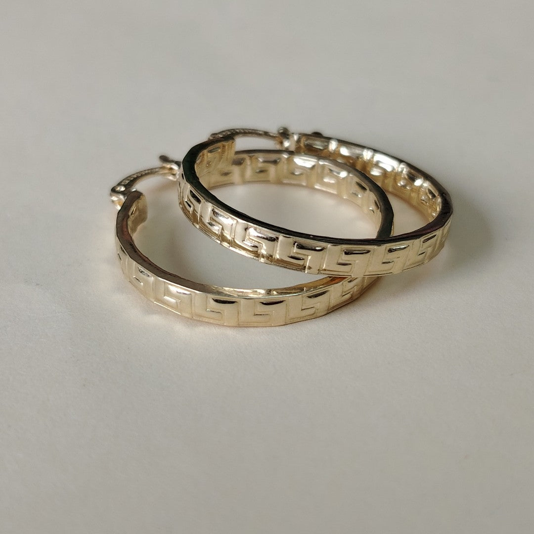 ARETES TEJIDO ARRACADA CON GRECAS 14K 2.7 GR (NUEVO)