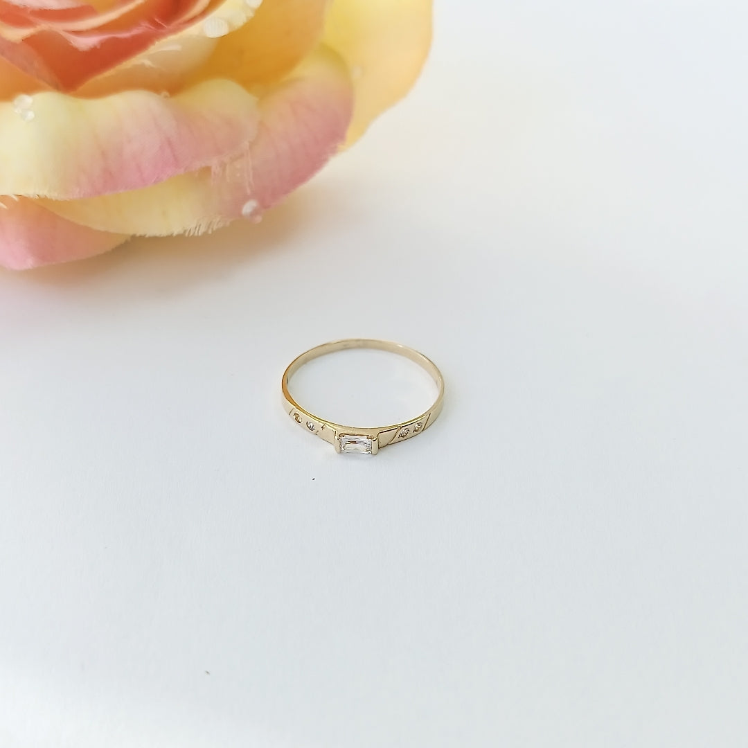 ANILLOS CON CIRCONIAS 14K TALLA 8.5 1.1 GR (NUEVO)