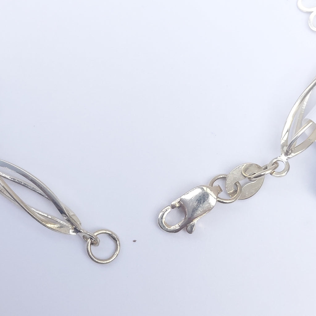 PULSERA ESPECIAL CON FLORES 14K 18 CM 2.6 GR (NUEVO)