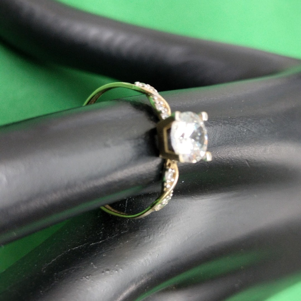 ANILLITO ORO 8 K 1.4 GRMS (SEMINUEVO)