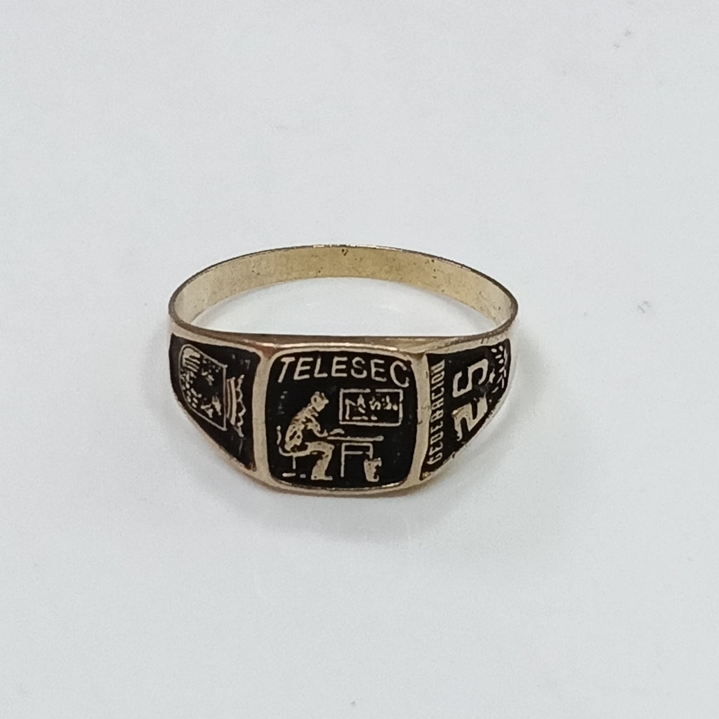 ANILLO DE GRADUACIÓN ORO 8 K 1.3 GRMS (SEMINUEVO)