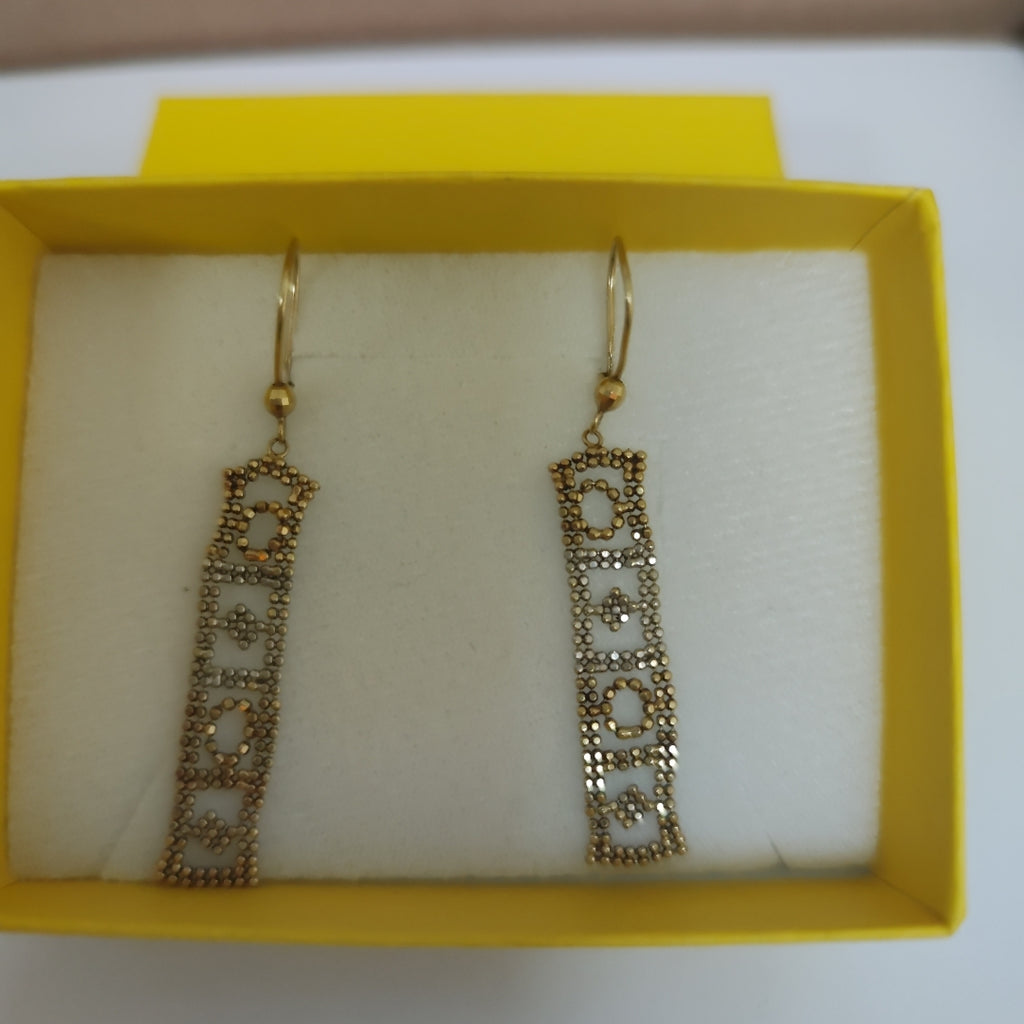 ARETES PAR ORO 14 K 2.6 GRMS (SEMINUEVO)