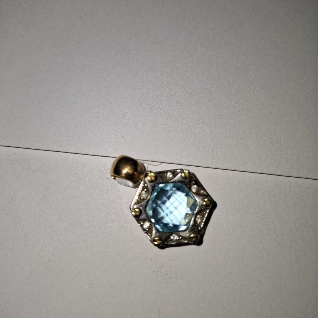 DIJE ORO, ORO BLANCO 14 K 6.3 GRMS (SEMINUEVO)