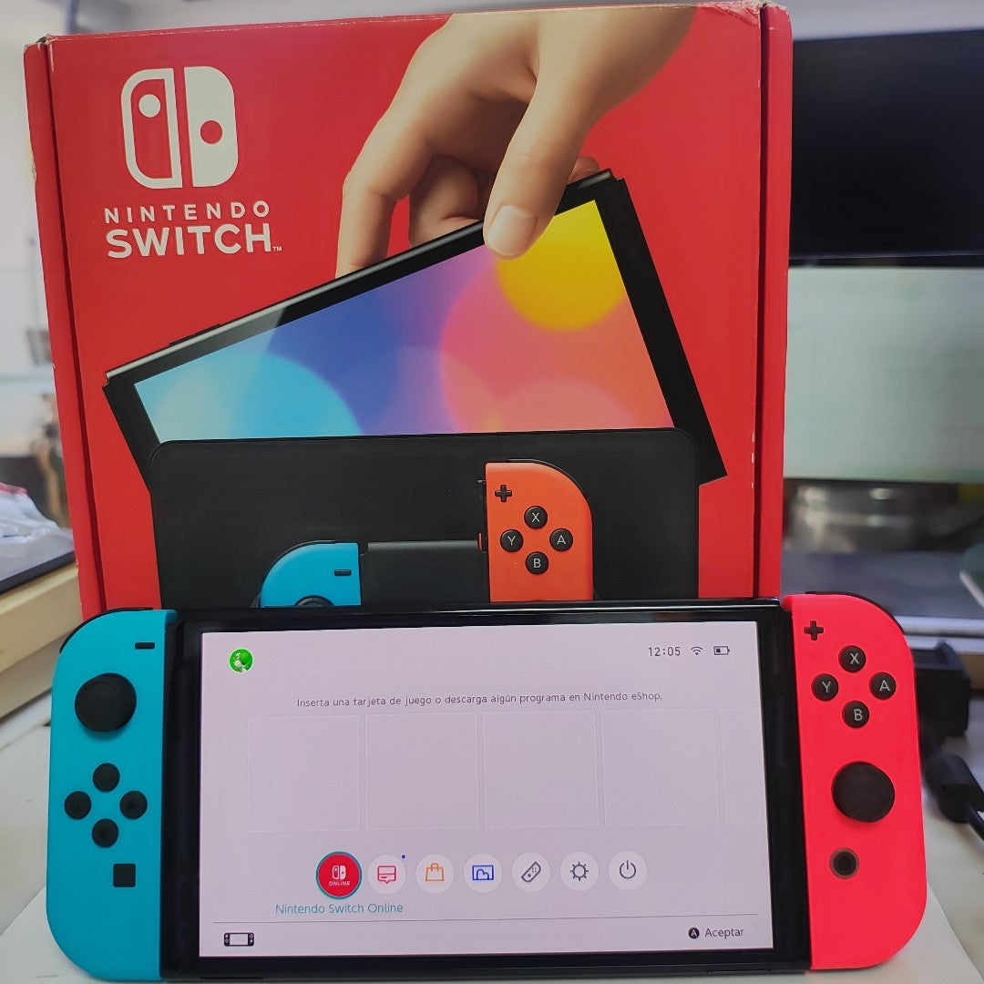 CONSOLA DE VIDEOJUEGO NINTENDO SWITCH OLED 64 GB (SEMINUEVO)