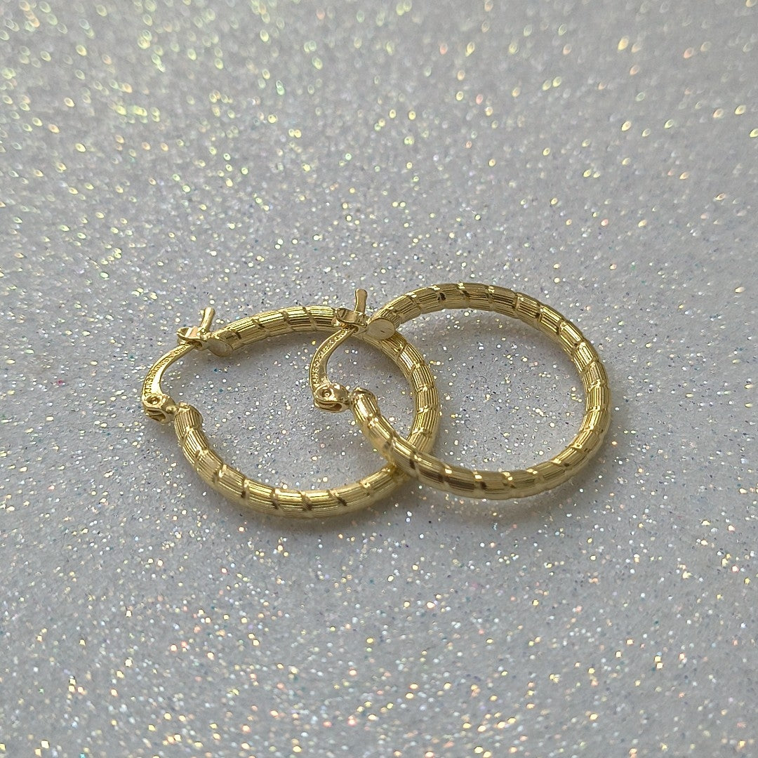 ARETES ARRACADAS LABRADAS 14K 3.2 GR (NUEVO)