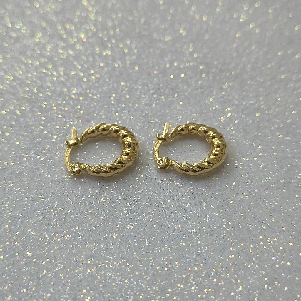 ARETES ARRACADAS TZL HUECAS 14K 1.5 GR (NUEVO)