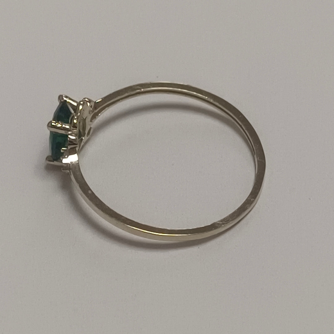 ANILLOS CON CIRCONIAS Y PIEDRA DE COLOR VERDE 14K TALLA 9 1 GR (NUEVO)
