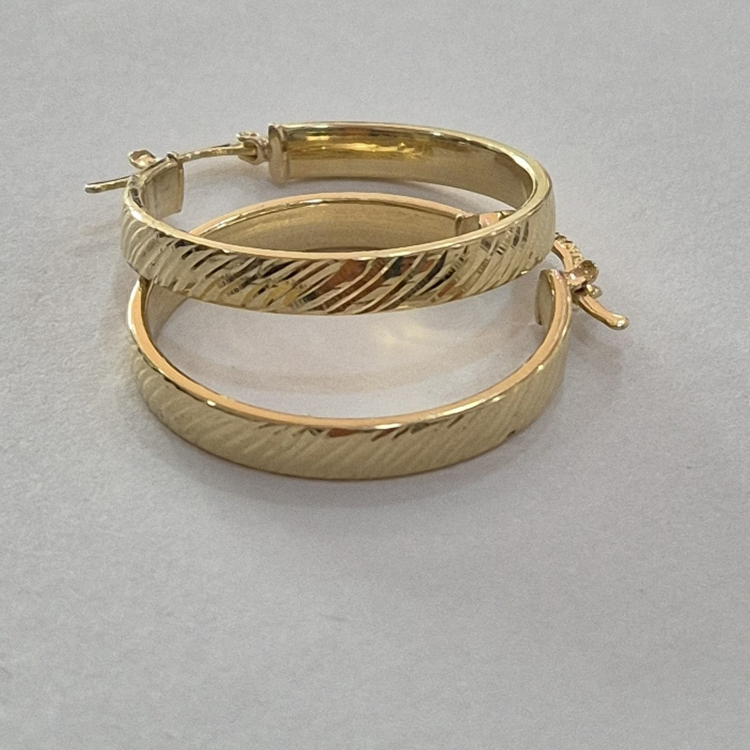 ARETES ARRACADA ASTRIADA 10K 2.3 GR (NUEVO)