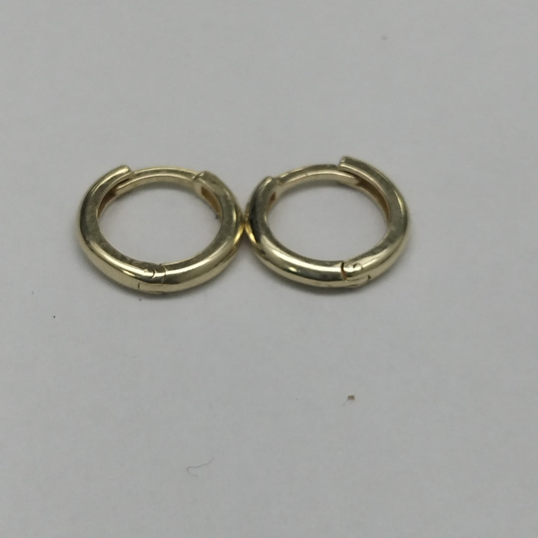ARETES ARRACADAS LISAS 10K 1.1 GR (NUEVO)