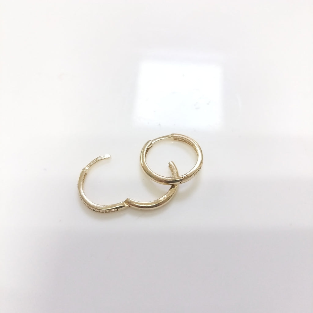 ARETES HUGGIES C CIRCONIA 14K 1.7 GR (NUEVO)