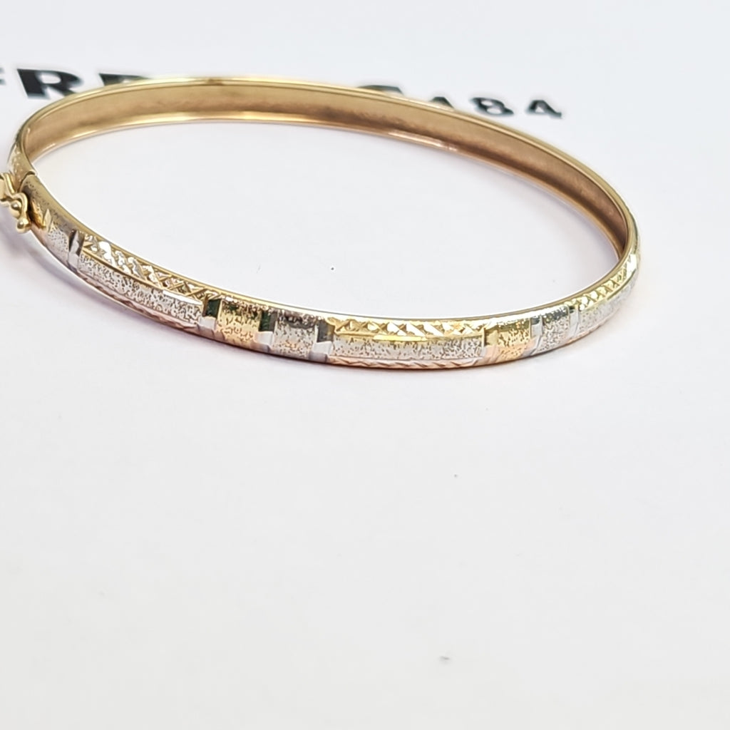 PULSERA RIGIDA ORO 10 K 4.7 GRMS (SEMINUEVO)