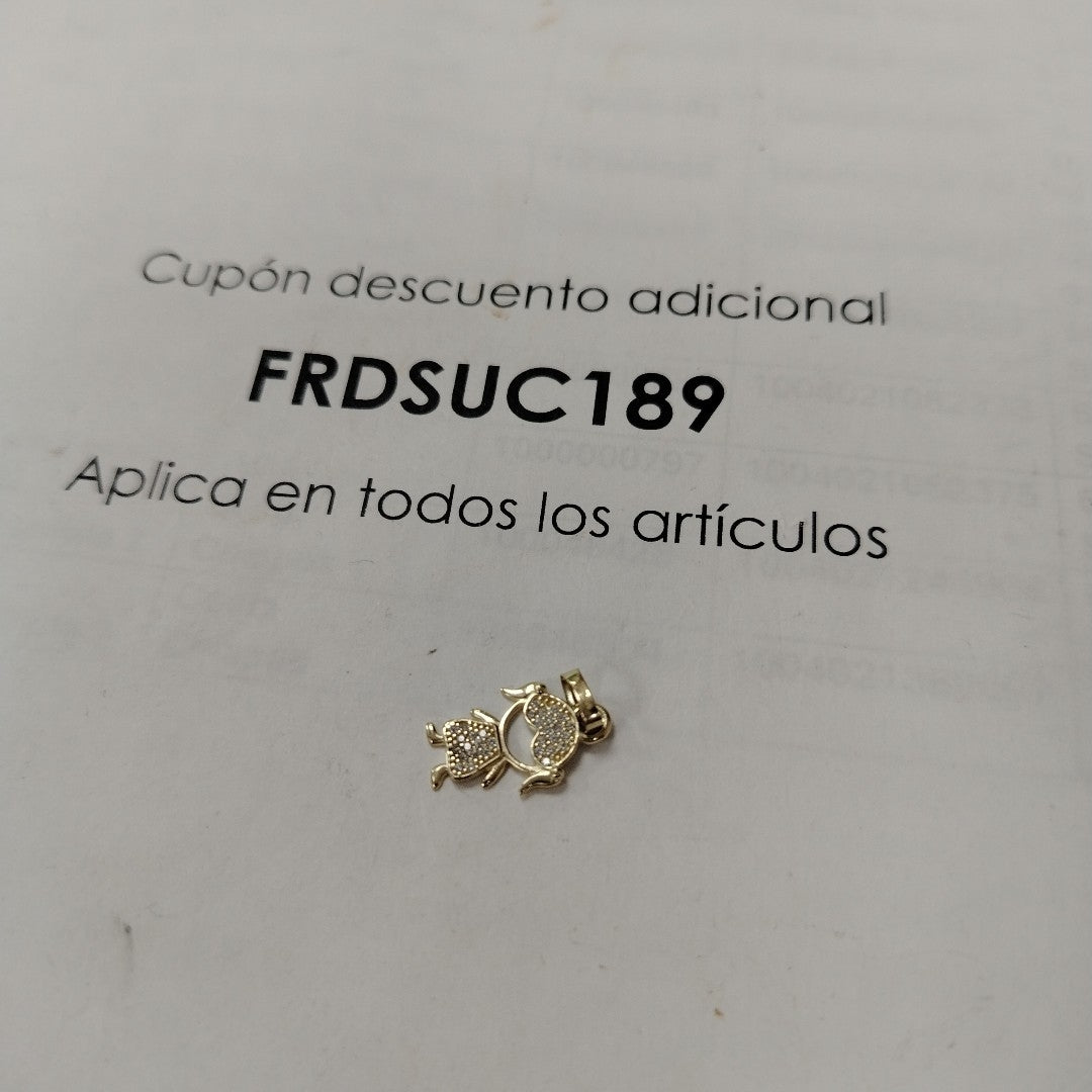 DIJE TEJIDO NIÑA CON CIRCONIAS 14K 0.9 GR (NUEVO)