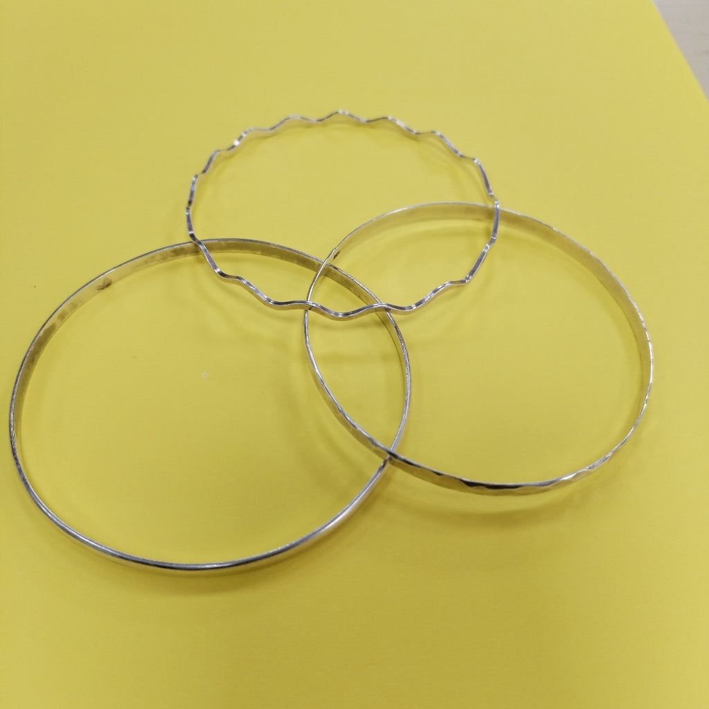 PULSERA RIGIDA PLATA 20 GRMS (SEMINUEVO)