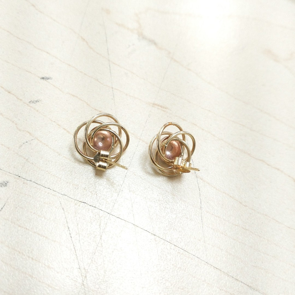 ARETES PAR ORO COMBINADO 14 K 2,00 GRMS (SEMINUEVO)