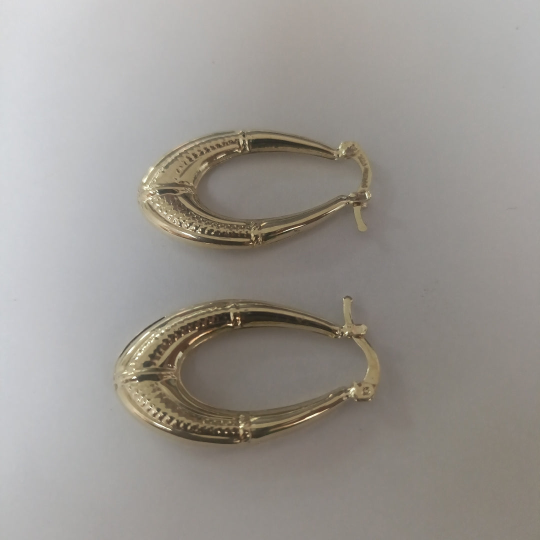 ARETES ARRACADAS ESTRIADAS 14K 2.5 GR (NUEVO)