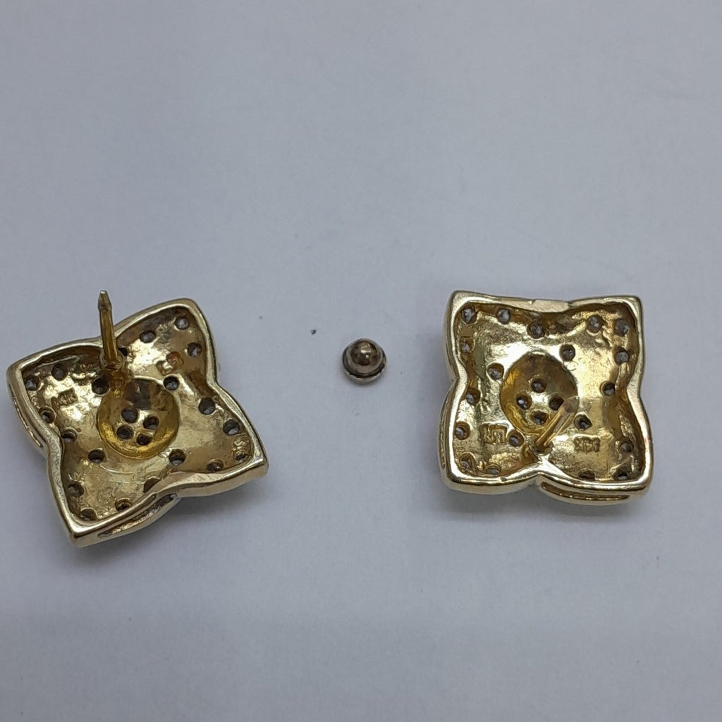 BROQUELES PAR ORO 14 K 6.2 GRMS (SEMINUEVO)