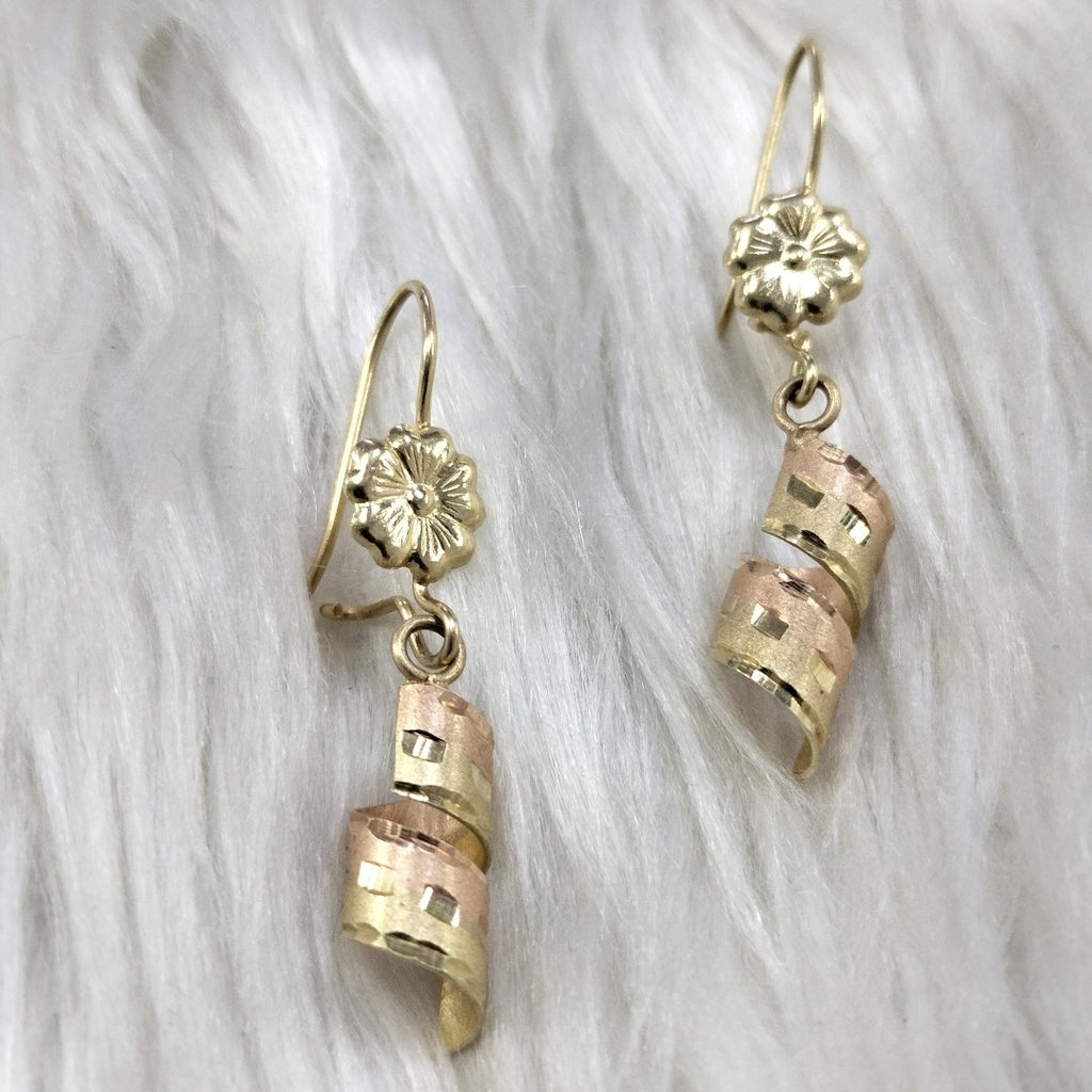 ARETES PAR ORO 14 K 3 GRMS (SEMINUEVO)