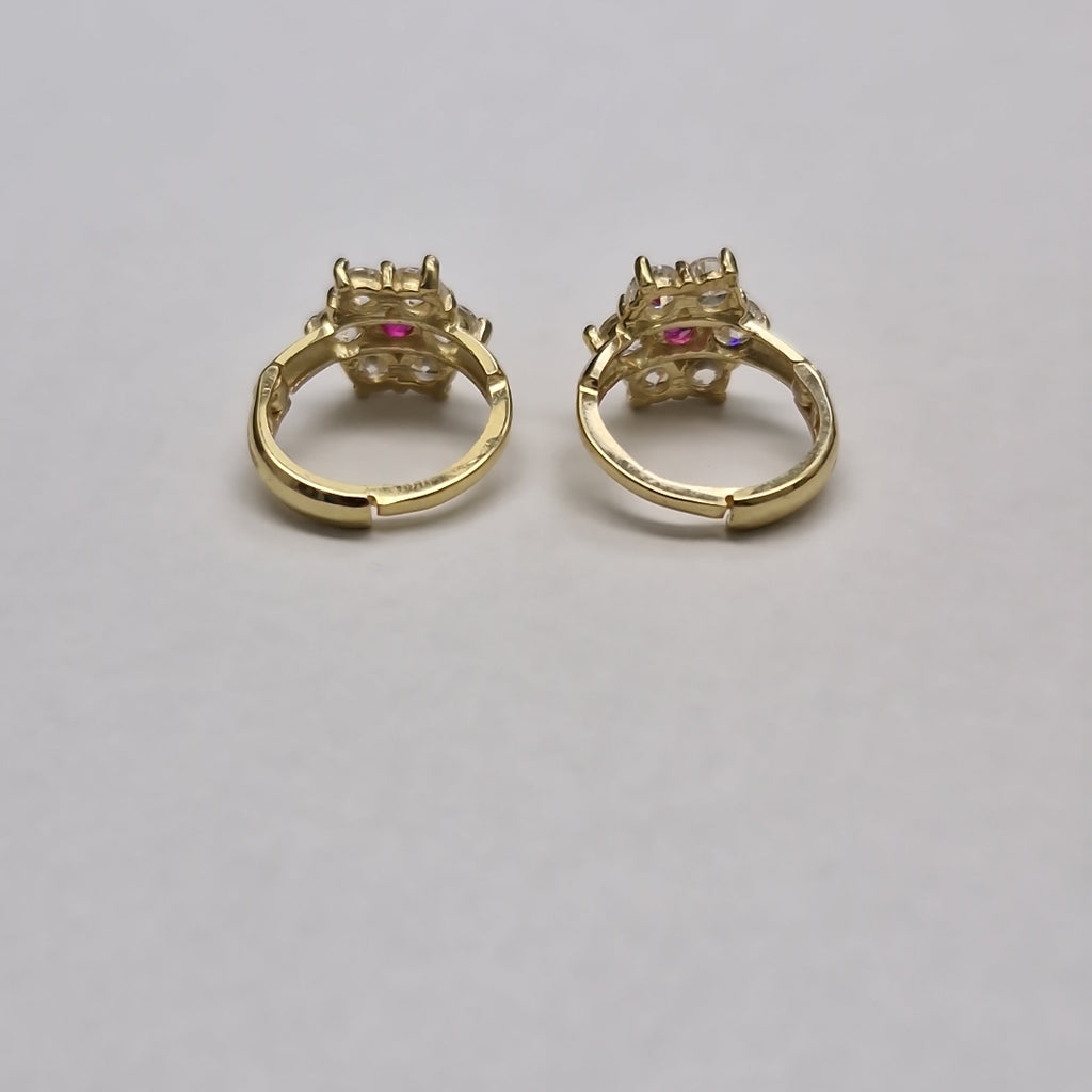 ARETES HUGGIES CON CIRCONIAS Y PIEDRA DE COLOR 14K 1.8 GR (NUEVO)
