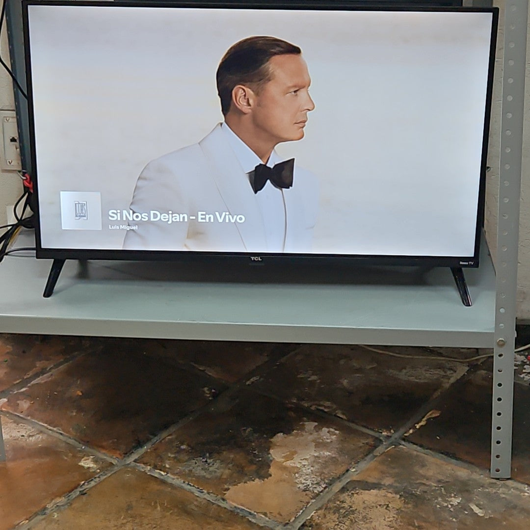 PANTALLA TCL 32S210R-MX (2023) 32" LED HD (SEMINUEVO)