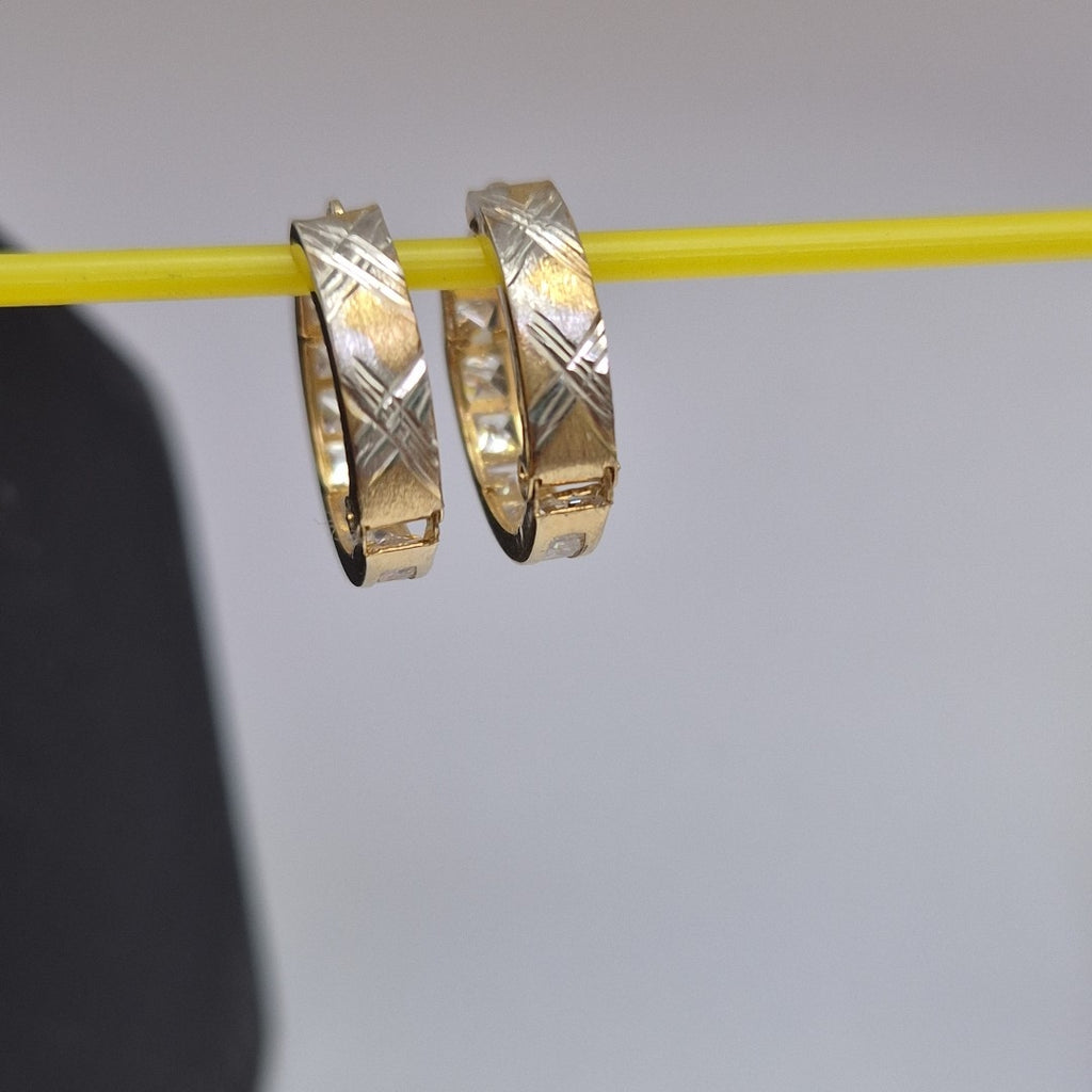 ARETES ARRACADAS C CIRCONIAS 10K 1.3 GR (NUEVO)