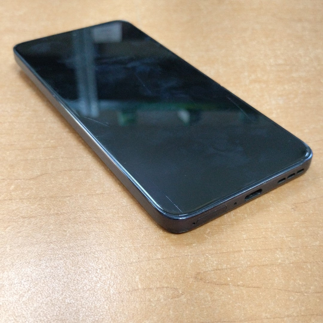CELULAR MOTOROLA EGDE 60 NEO XT2509-1 (2025) 256 GB 12 GB RAM (SEMINUEVO)