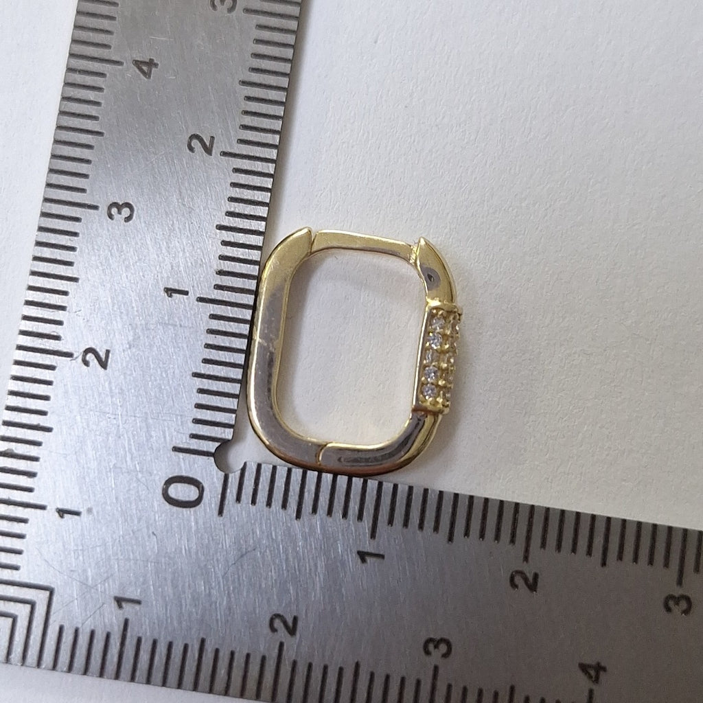ARETES HUGGIES OVALADA C CIRCONIAS 14K 2.5 GR (NUEVO)