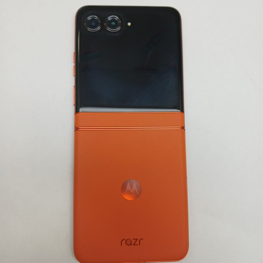 CELULAR MOTOROLA RAZR 50 5G XT2453-1 512 GB 12 GB RAM (SEMINUEVO)