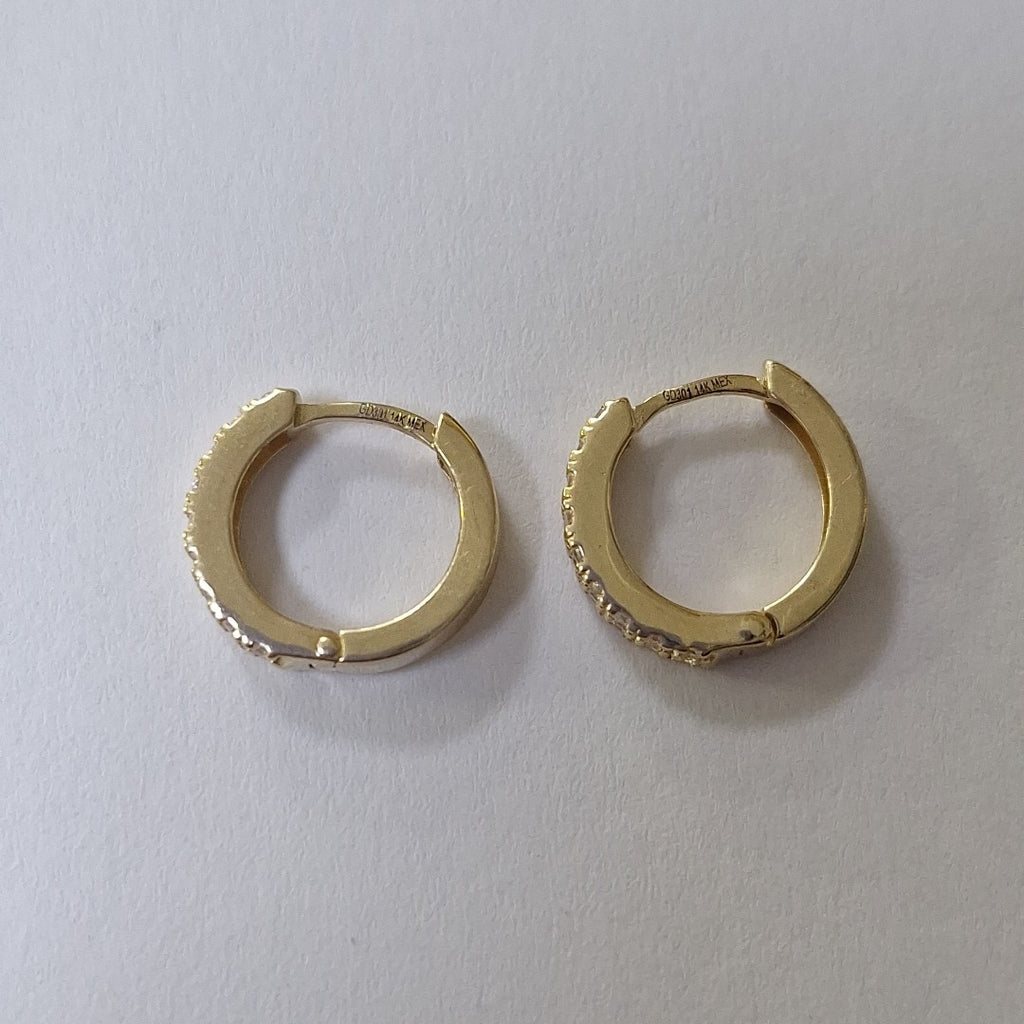 ARETES HUGGIES C CIRCONIAS 14K 1.7 GR (NUEVO)