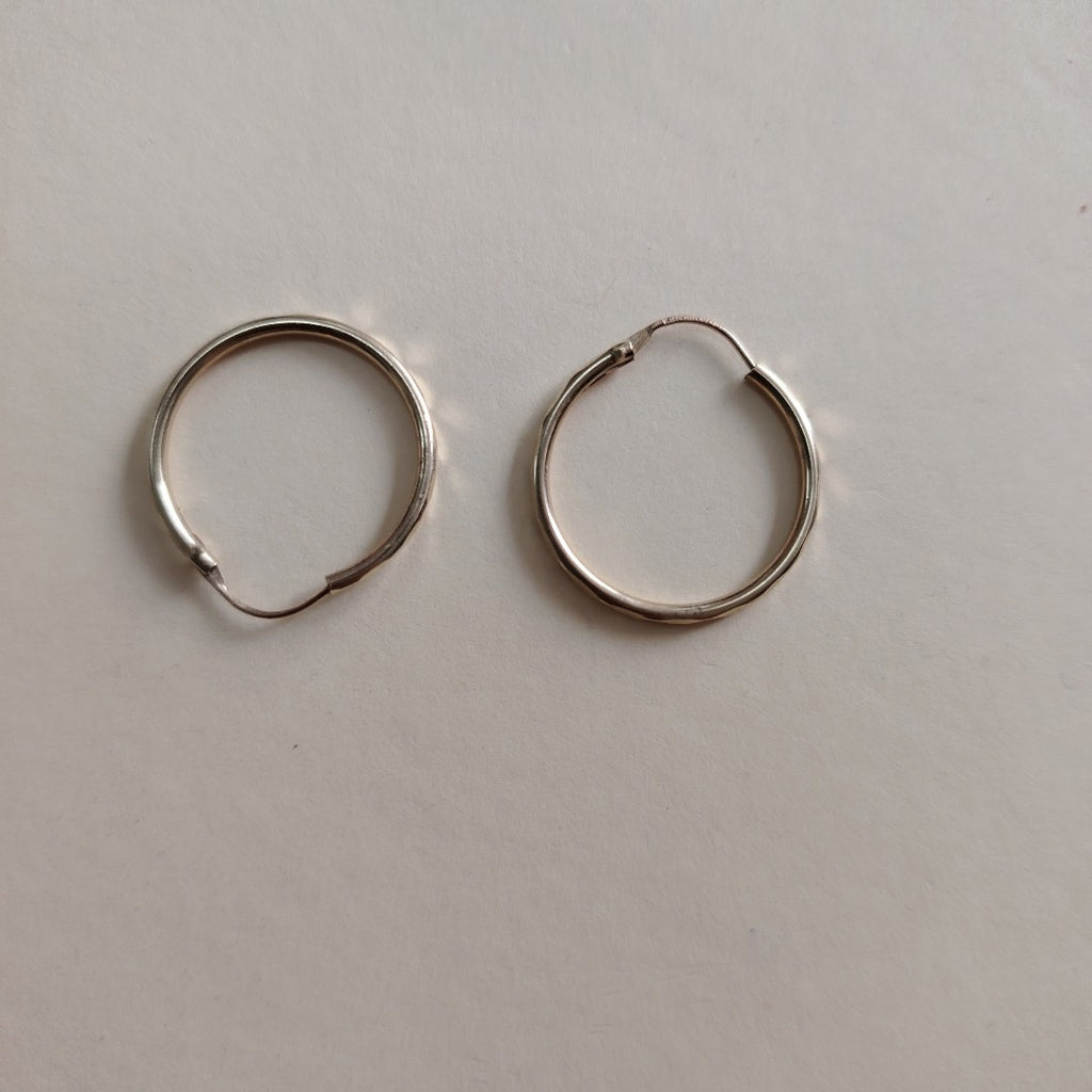 ARRACADAS PAR ORO 10 K 1.2 GRMS (SEMINUEVO)
