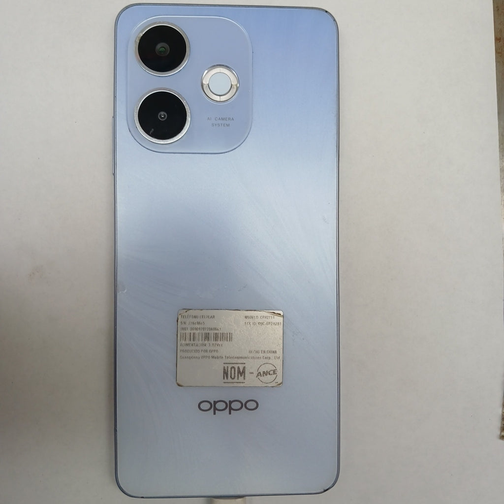CELULAR OPPO A5 PRO CPH2711 (2025) 256 GB 8 GB RAM (SEMINUEVO)