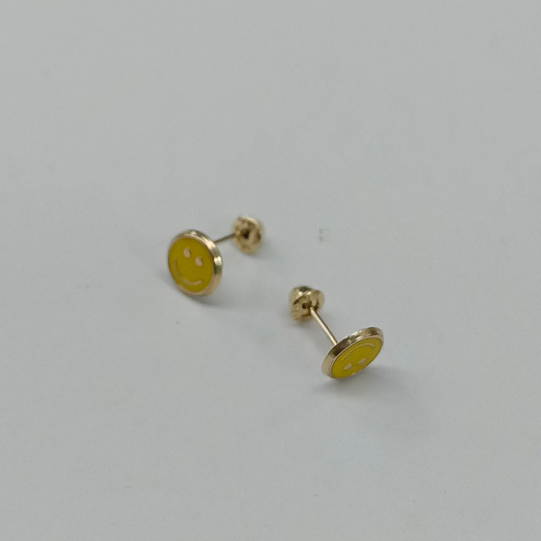 BROQUELES BROQUEL FIG SONRISA ESMALTE AMARILLO 14K 0.2074 GR (NUEVO)