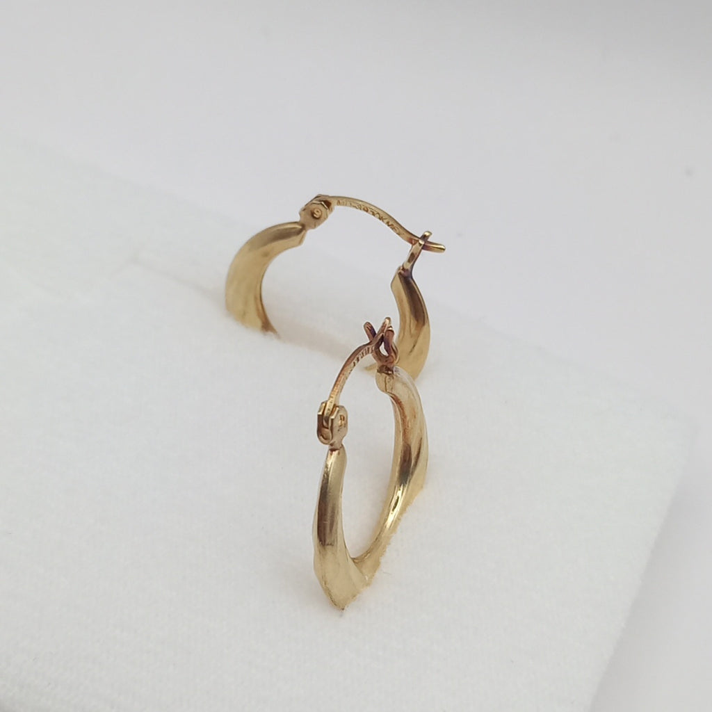 ARETES PAR ORO 10 K 1.7 GRMS (SEMINUEVO)