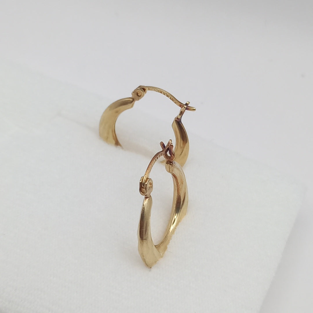 ARETES PAR ORO 10 K 1.7 GRMS (SEMINUEVO)