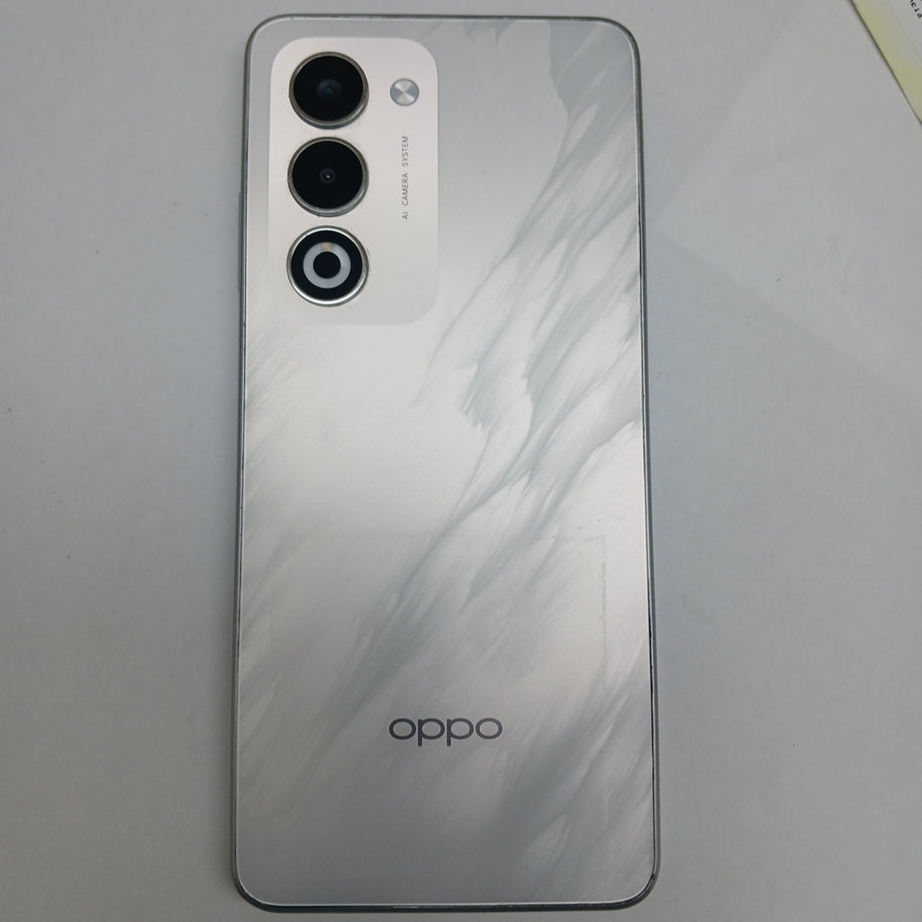 CELULAR OPPO A5 CPH2727 (2025) 256 GB 4 GB RAM (SEMINUEVO)