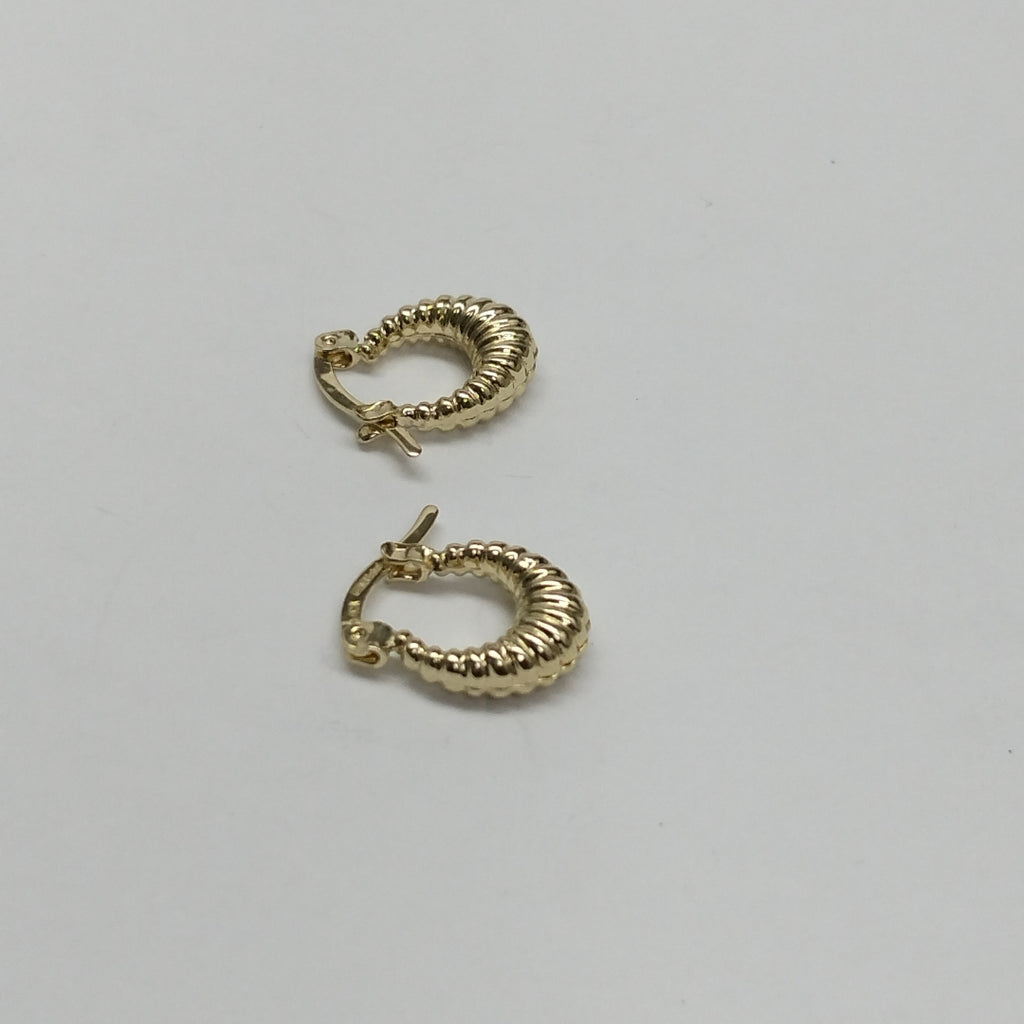 ARETES ARRACADA ESTRIADAS 14K 1.1 GR (NUEVO)