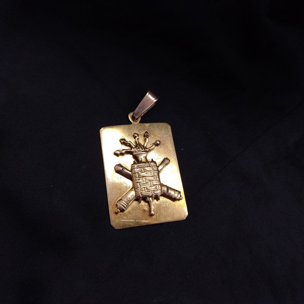 DIJE ORO 10 K 9,90 GRMS (SEMINUEVO)