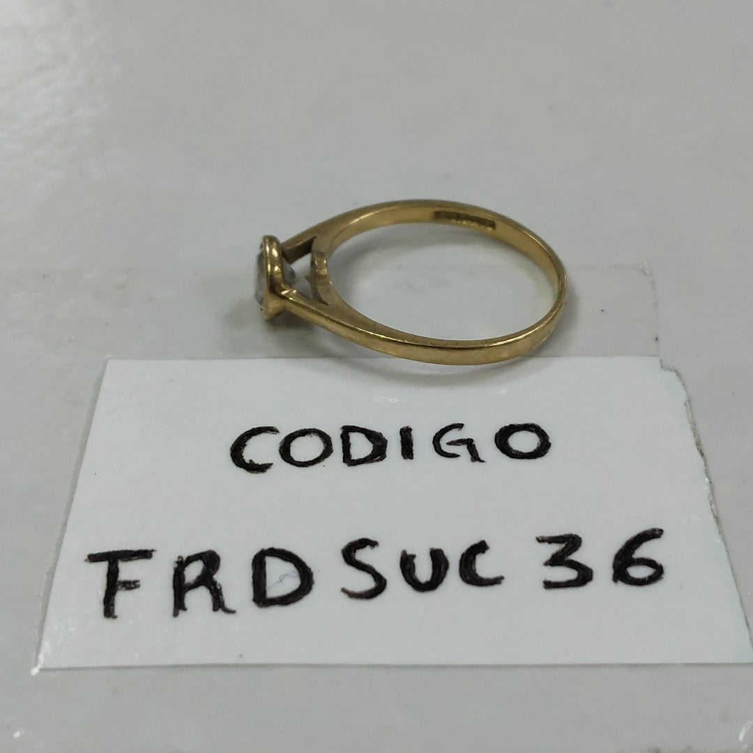 ANILLITO, ARETES PAR ORO 14 K 1.7 GRMS (SEMINUEVO)