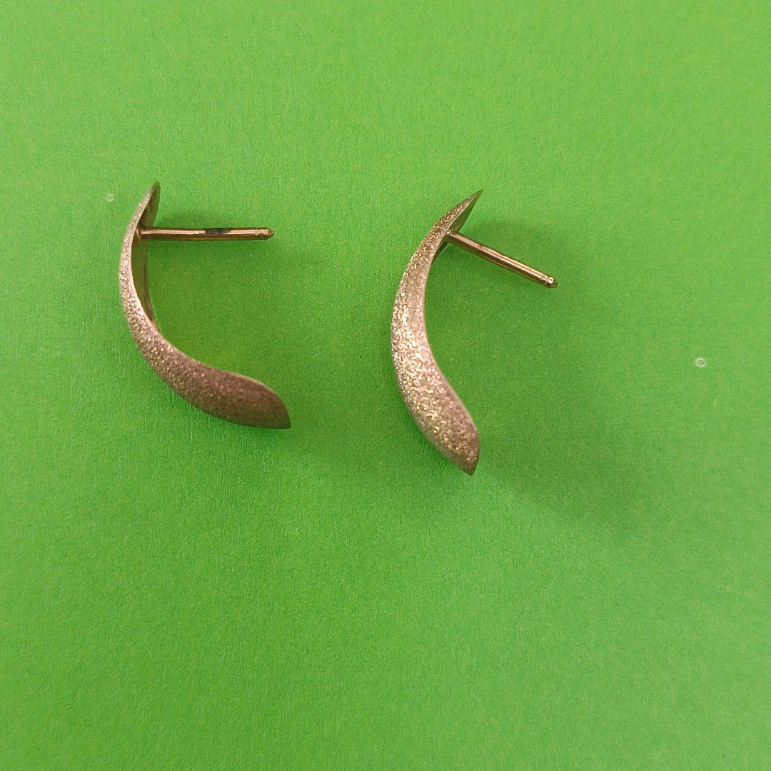 ARETES PAR ORO 14 K 1,10 GRMS (SEMINUEVO)