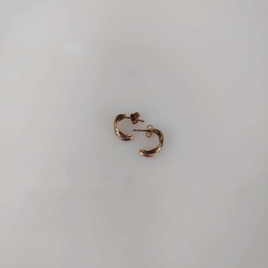 ARETES PAR ORO 14 K 0.9 GRMS (SEMINUEVO)