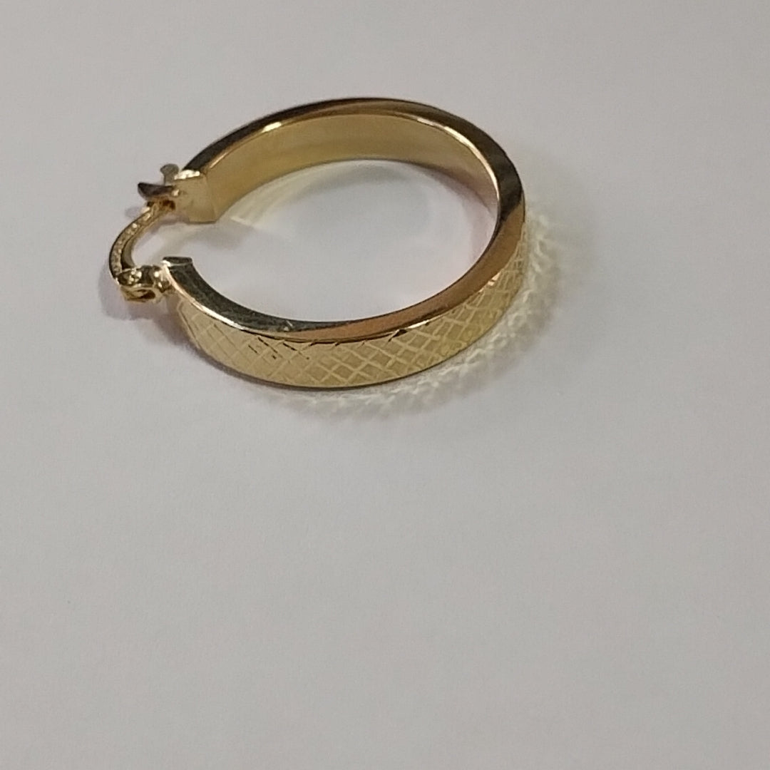 ARETES TEJIDO ARRACADAS FACETADAS 14K 3 GR (NUEVO)