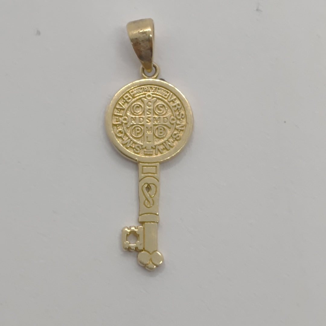 DIJE ORO 14 K 1.3 GRMS (SEMINUEVO)