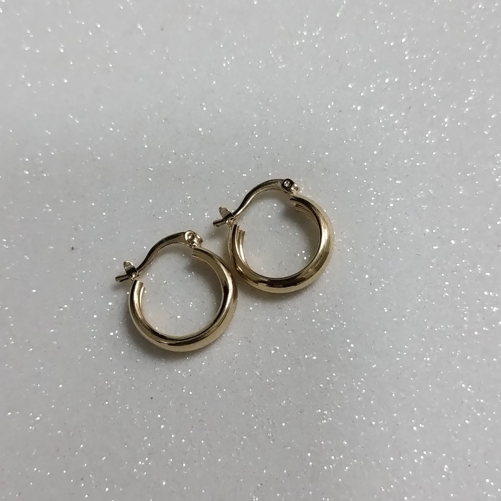 ARETES TEJIDO ARRACADAS LISAS 14K 2.2 GR (NUEVO)
