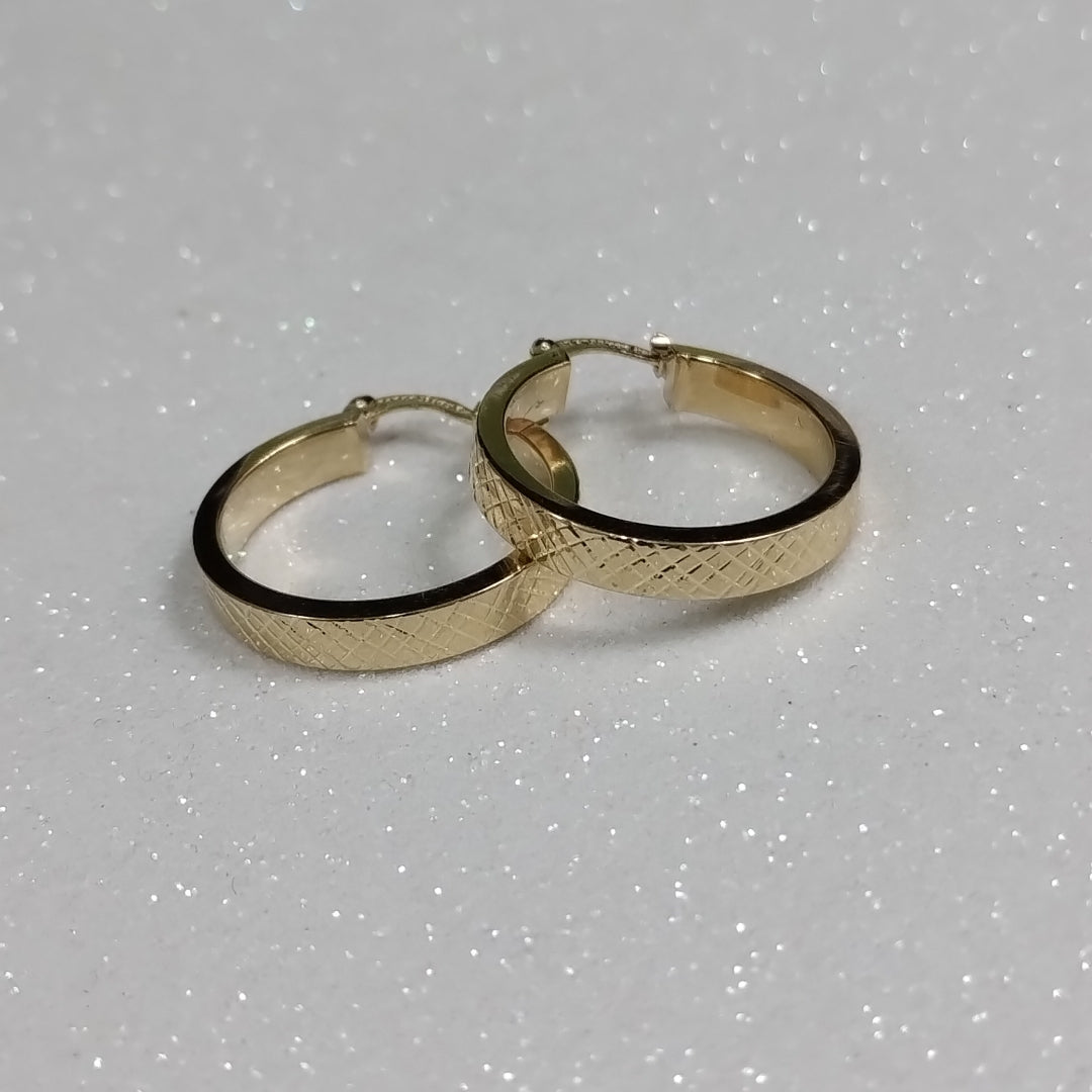 ARETES TEJIDO ARRACADAS FACETADAS 14K 2.9 GR (NUEVO)