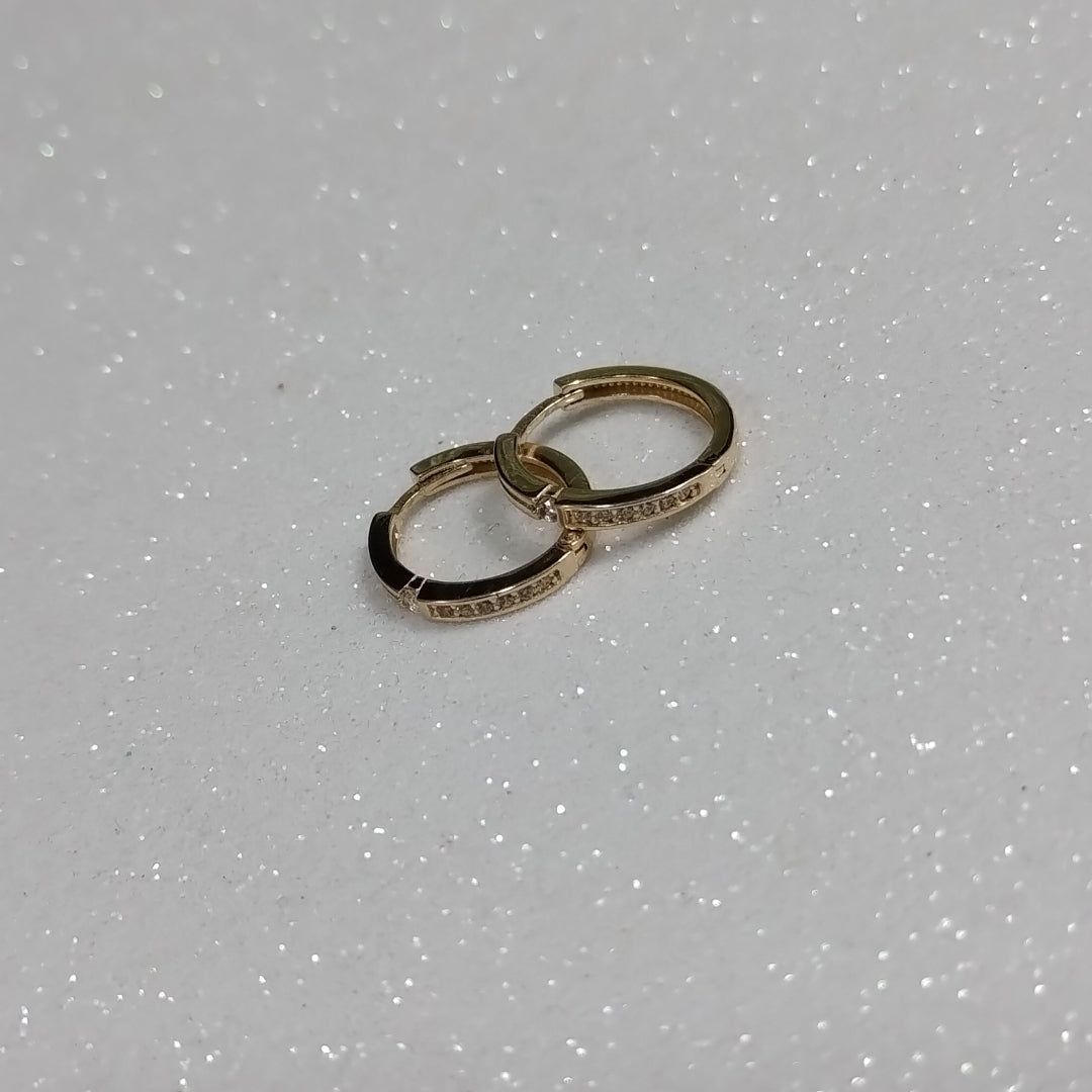 ARETES ARRACADAS C CIRCONIAS 14K 2.4 GR (NUEVO)