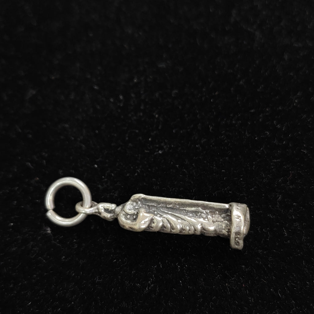 DIJE PLATA 4.2 GRMS (SEMINUEVO)