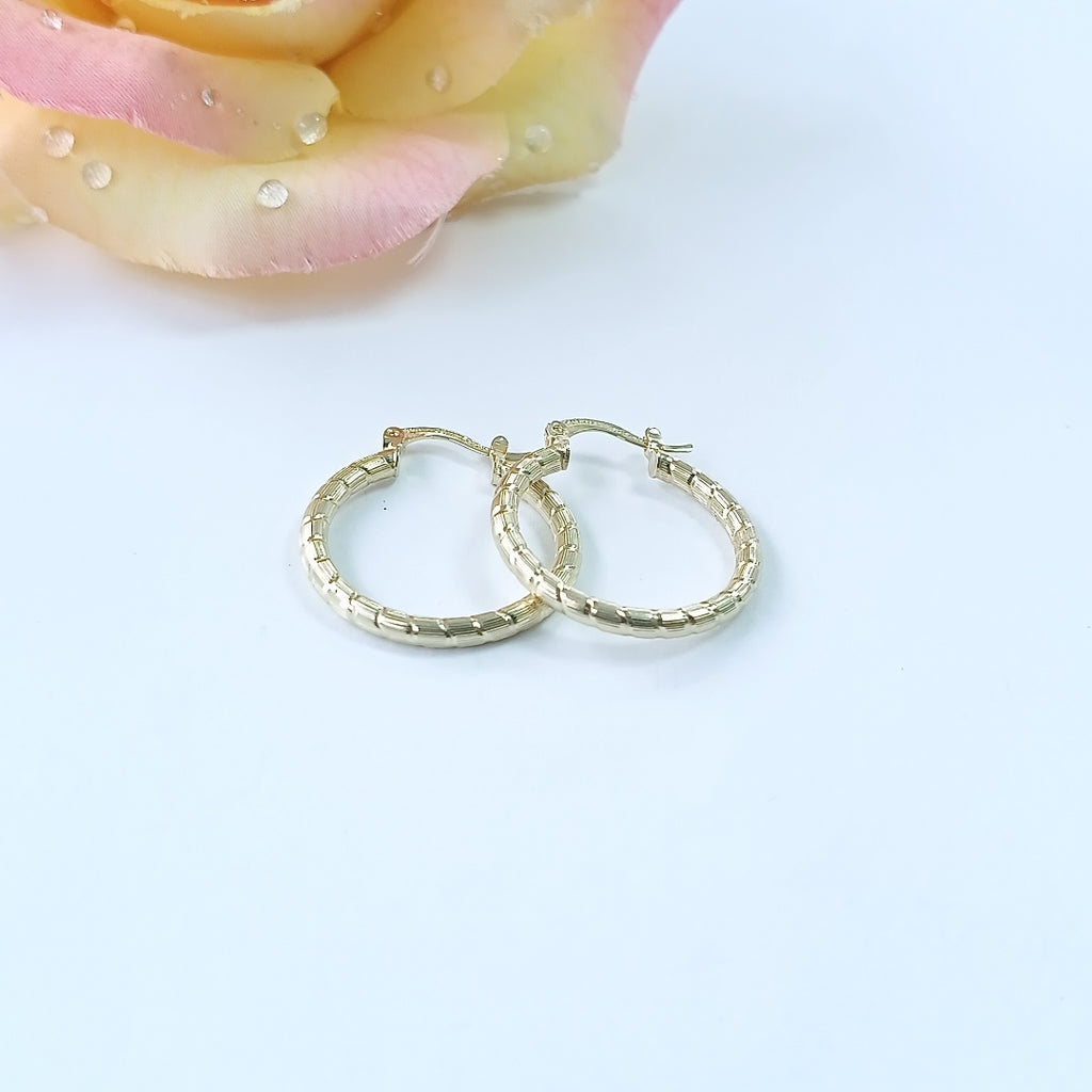 ARETES ARRACADAS LABRADAS 14K 3.2 GR (NUEVO)