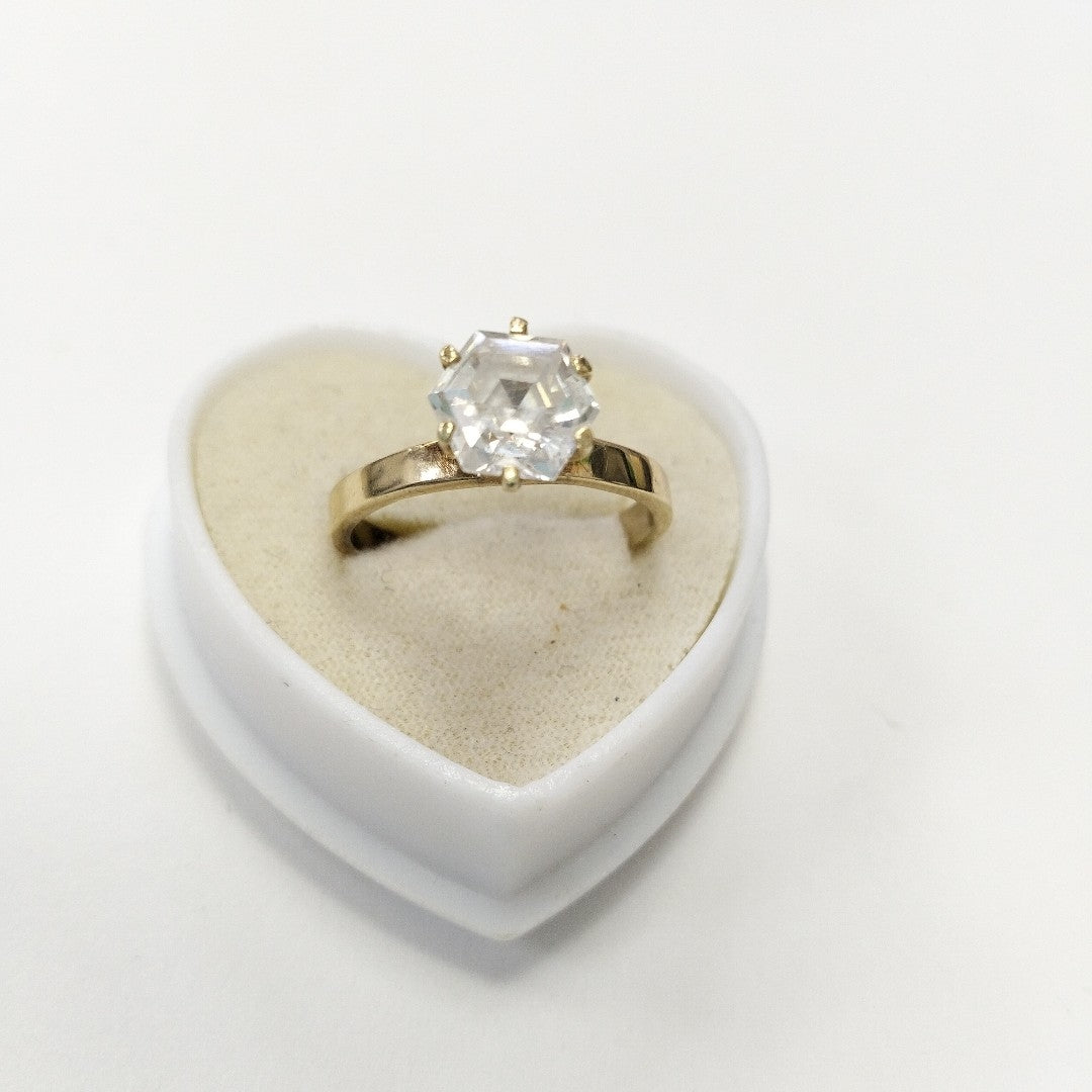 ANILLO, SOLITARIO ORO 14 K 4.3 GRMS (SEMINUEVO)