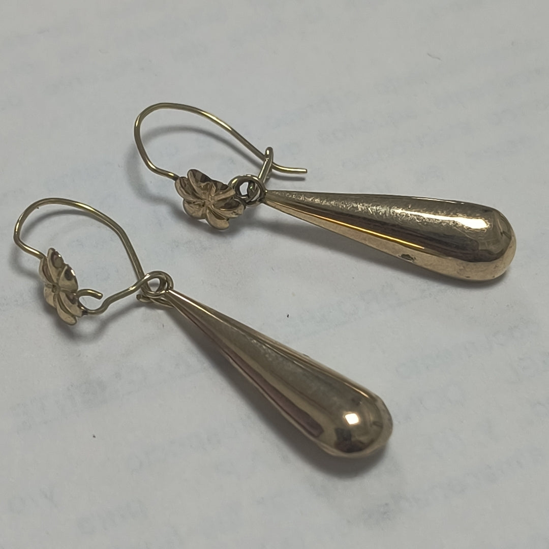 ARETES PAR ORO 8 K 1.6 GRMS (SEMINUEVO)