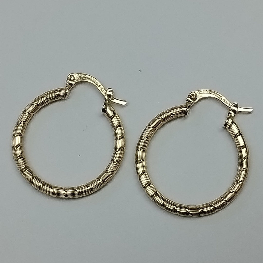 ARETES ARRACADAS LABRADAS 14K 3.3 GR (NUEVO)