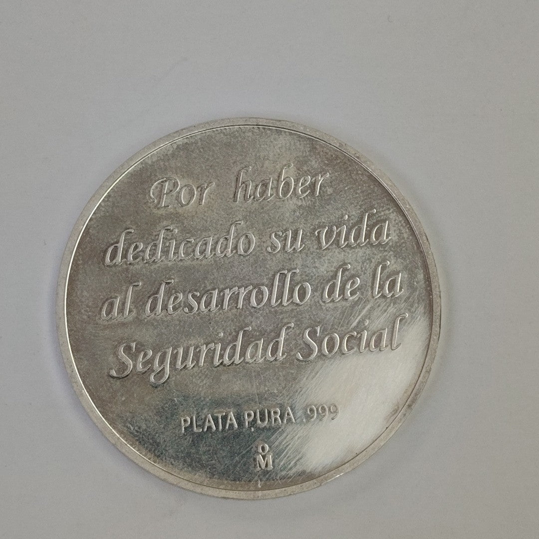 MEDALLA CONMEMORATIVA PLATA 31.1 GRMS (SEMINUEVO)